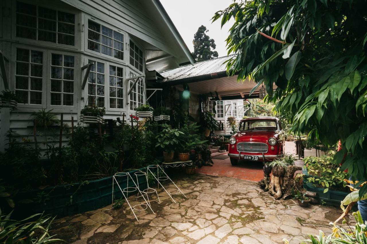 Rock Cliff Home Stay Shillong Exterior photo