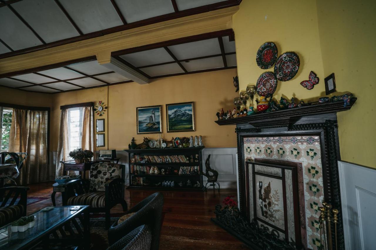 Rock Cliff Home Stay Shillong Exterior photo