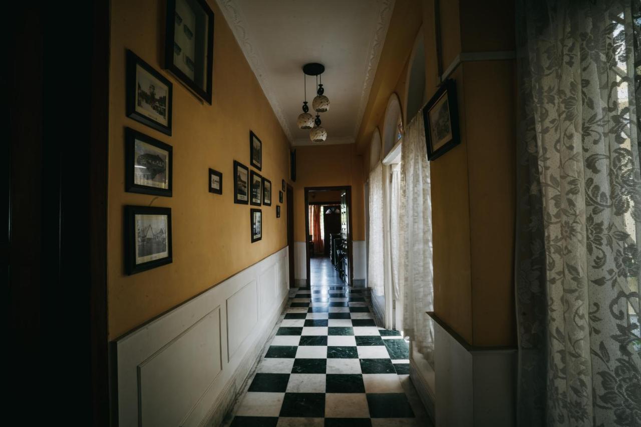 Rock Cliff Home Stay Shillong Exterior photo