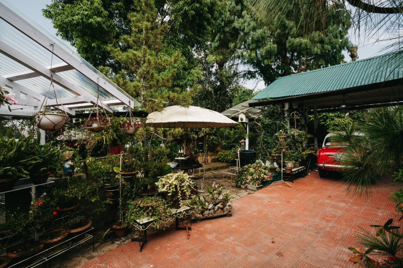 Rock Cliff Home Stay Shillong Exterior photo